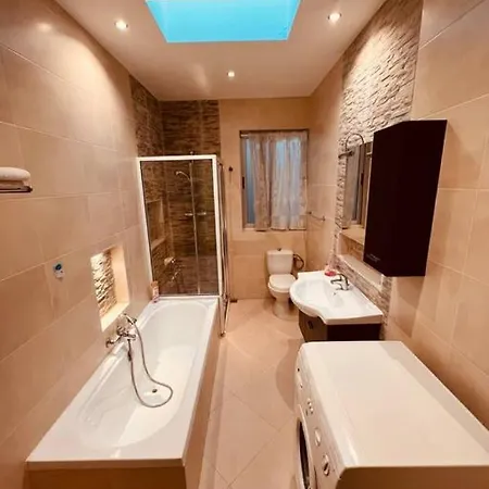 Lovely 3 Bedroom In Siggiewi